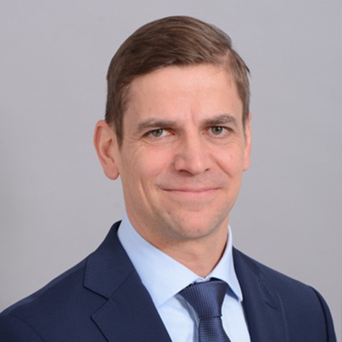 MARTIN LEUTNER BA MARTIN LEUTNER BA