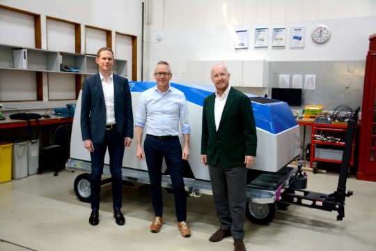 Erster emissionsfreier mobiler Wasserstoff-Generator H2Genset in Produktion