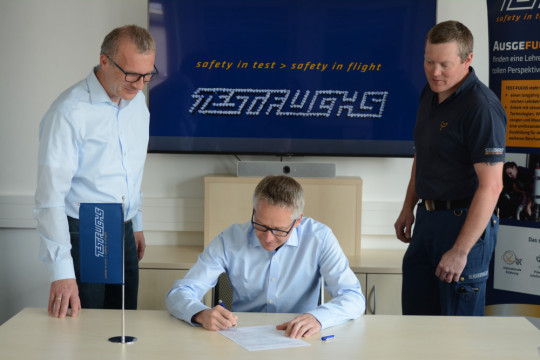 “We give the future”: TEST-FUCHS signs apprentice charter 2021 
