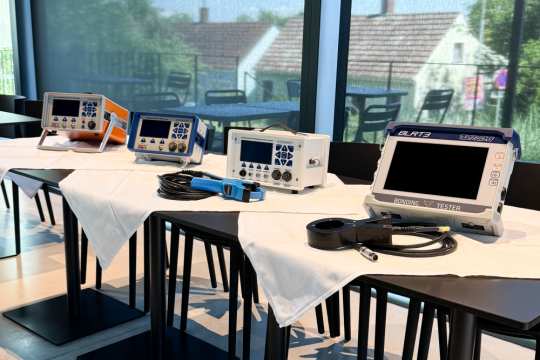 We celebrate 1000 Bonding- and Loop Resistance Testers! 
