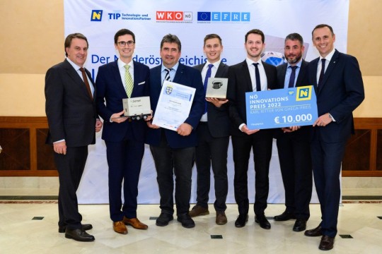 TEST-FUCHS - H₂Genset, the emission-free and mobile hydrogen power generator, wins the Lower Austrian Innovation Prize